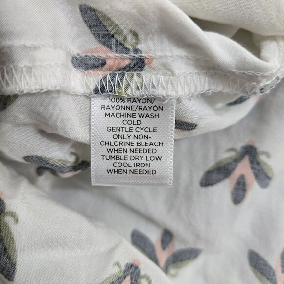 Ann Taylor LOFT Women MP White Oversized Popover Bug Print Blouse Top 1/4 Button - Picture 8 of 13